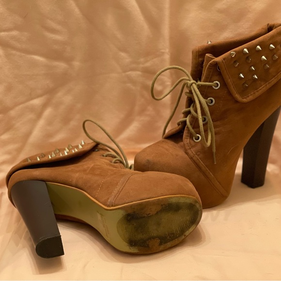 Delicacy Heels tan heels - Picture 3 of 5